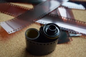 長巻フィルムは何本ほどお得なのか？モノクロフィルムをお得に使う豆知識